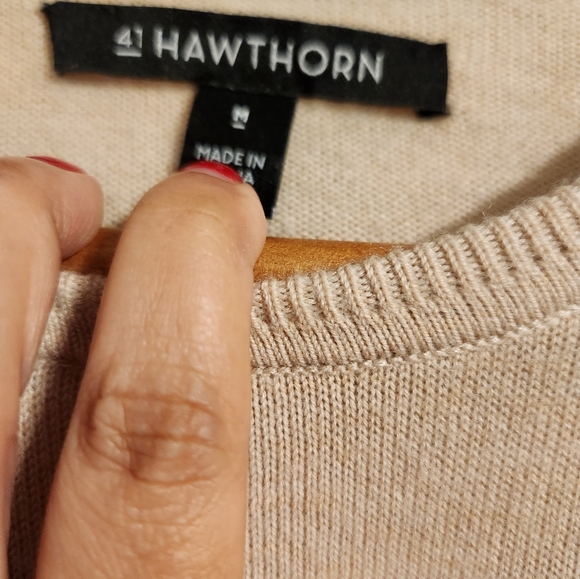 Hawthorn Merino Wool Crew Neck Sweater - Picture 6 of 7